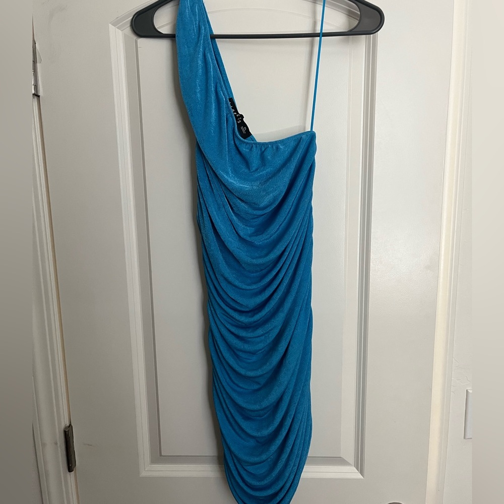 One-Shoulder Blue Velvet Ruched Mini Dress - Picture 2 of 2